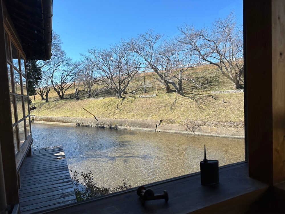 水辺のカフェ 三宅商店 酒津の画像です