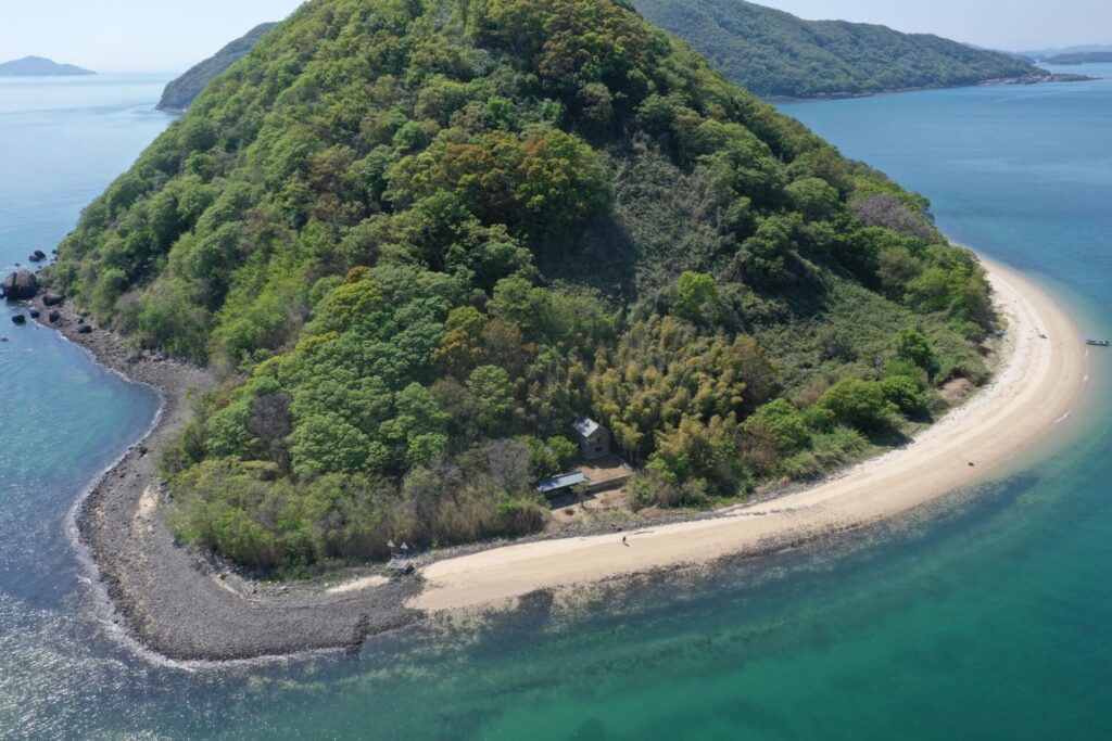 哲島の画像です